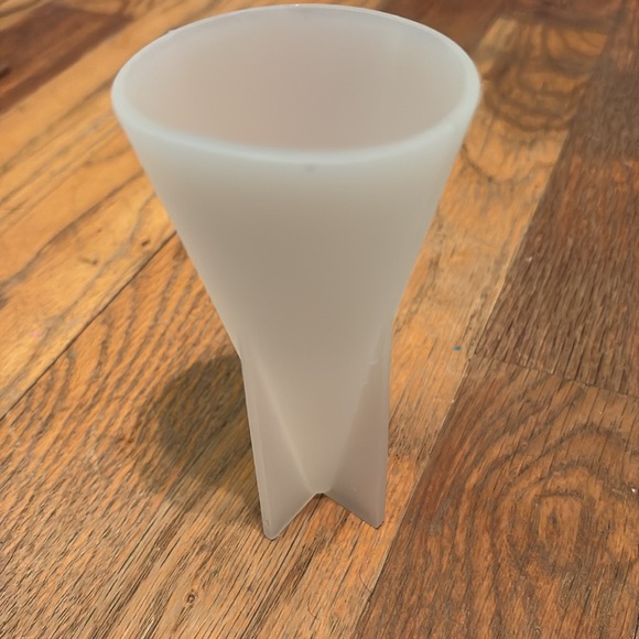 Gently used ring holder resin mold - Picture 4 of 6